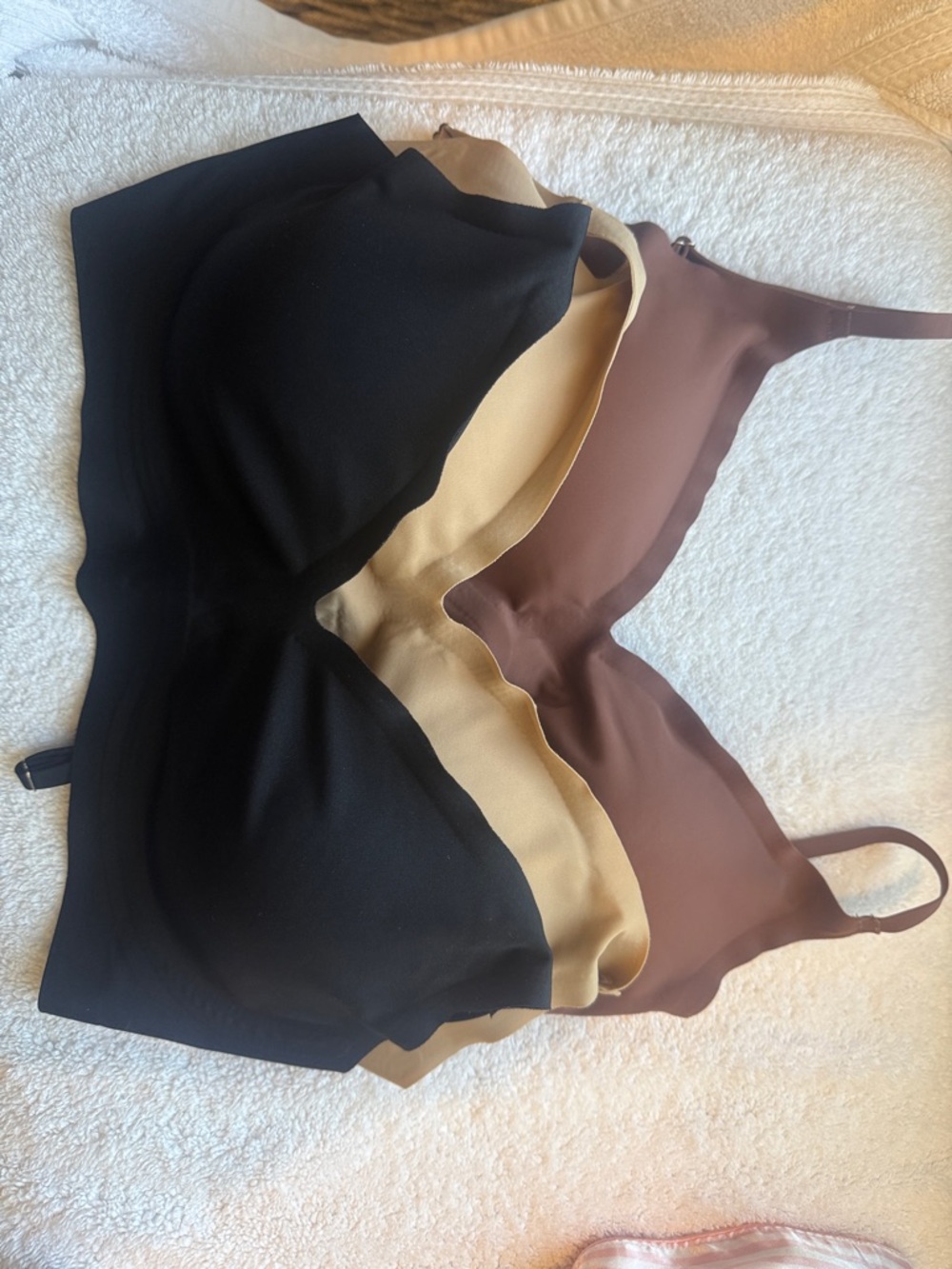 Seamless Molded Cup Wireless Bra - Black & Brown